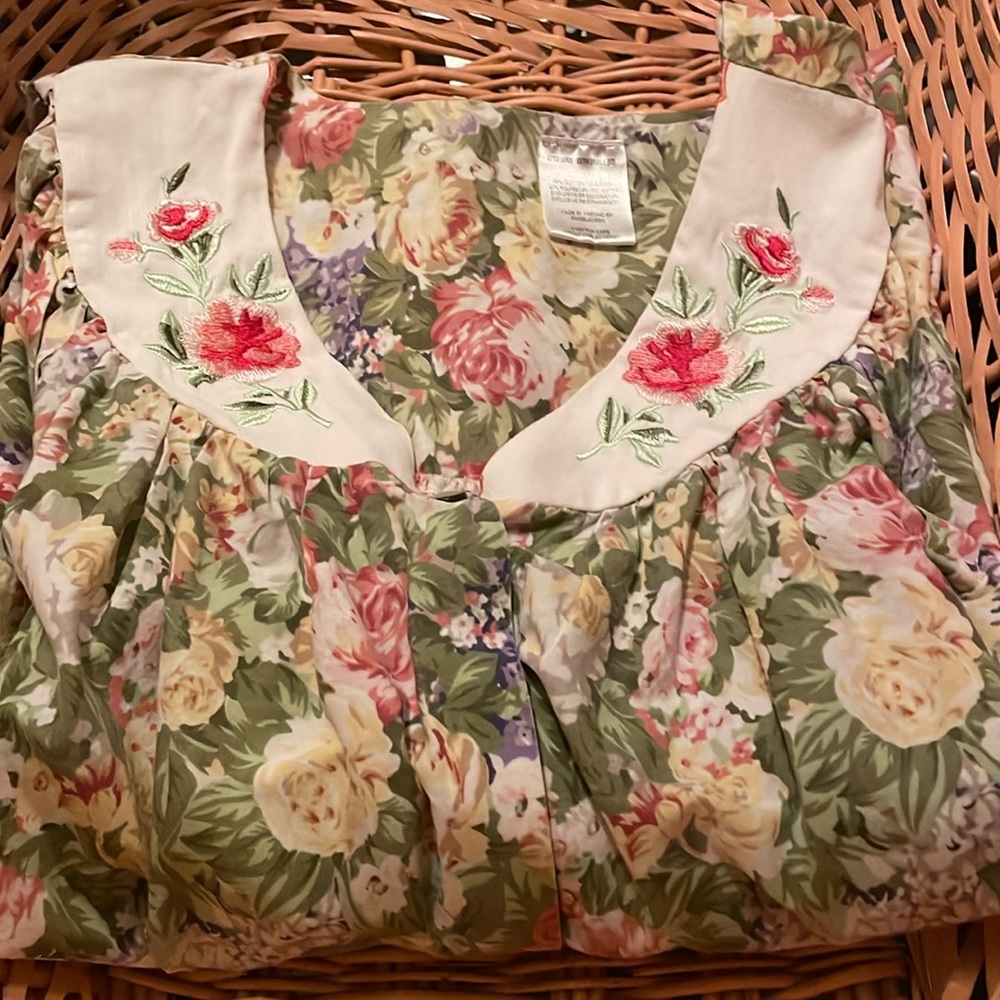 Vintage House Dress Exclusive Of Decoration! Embroidered Sz XL - Picture 7 of 7